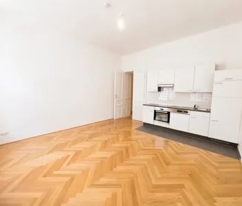 Altbaucharme in 1090 Wien - stilvolle 2-Zimmer-Wohnung - Glasergasse/ Rotenlöwengasse - Foto 3