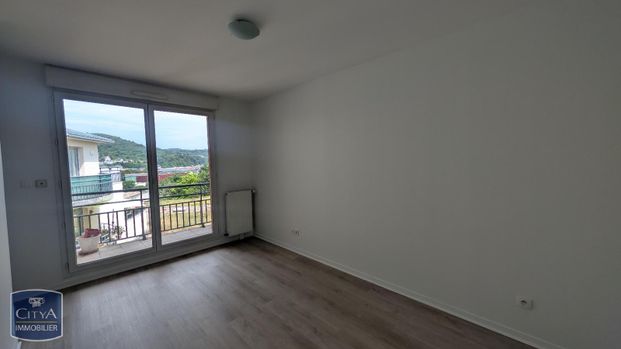 Location Appartement 3 pièces 63m² FECAMP 76400 - Photo 1