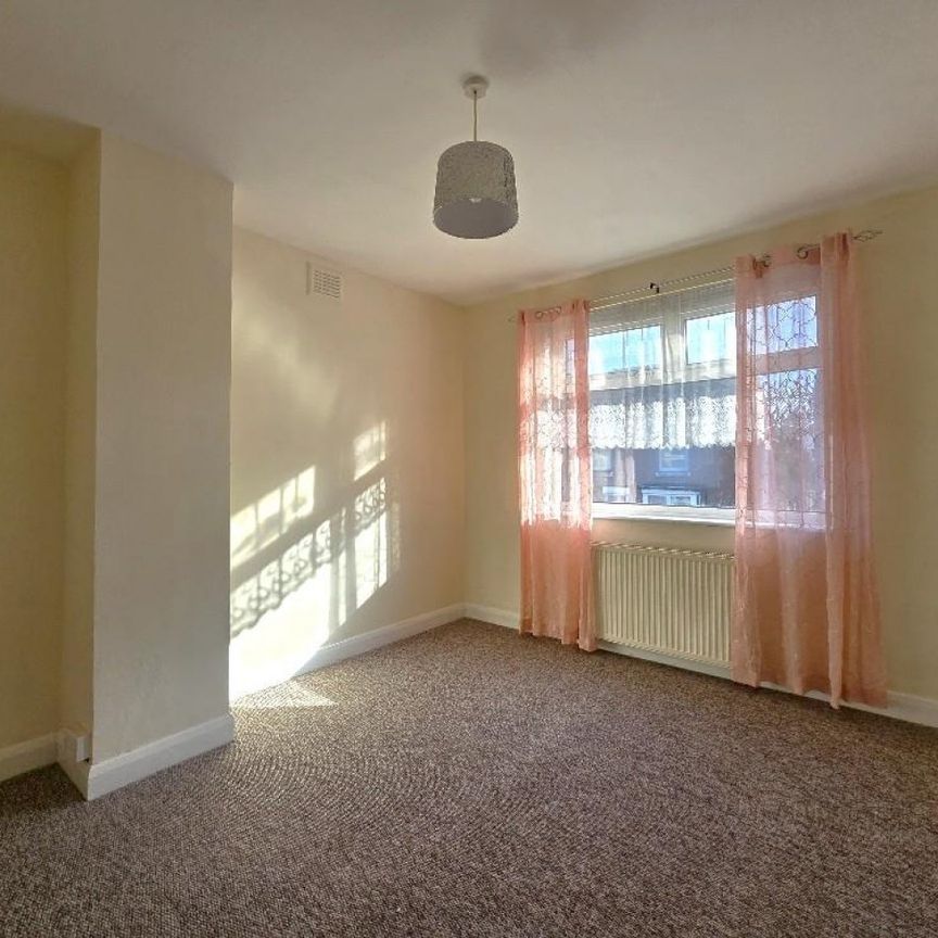 2 Bed End of terrace house For Rent - Photo 1