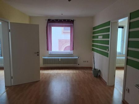 Vielseitig nutzbare 3-Zi. Einheit Ideal als Büro, oder Wohnung - Photo 5