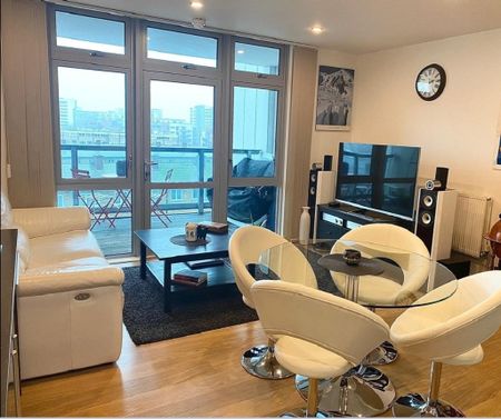 1 Bed Flat, Iona Tower, E14 - Photo 2