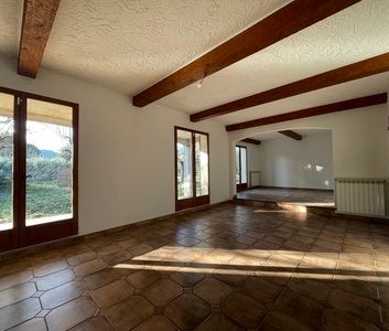 Location Maison 5 pièces 140m² LA GARDE 83130 - Photo 1