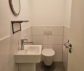 Moderne Etagenwohnung im schönen Lemmerzpark *Einbauküche - Photo 1