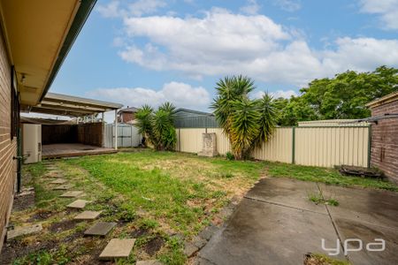 Perfect Family Home! - Photo 5