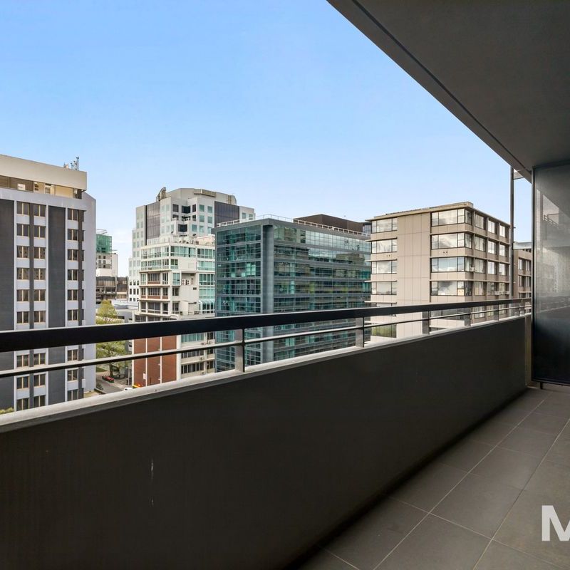 816/74 Queens Road, Melbourne - Photo 1