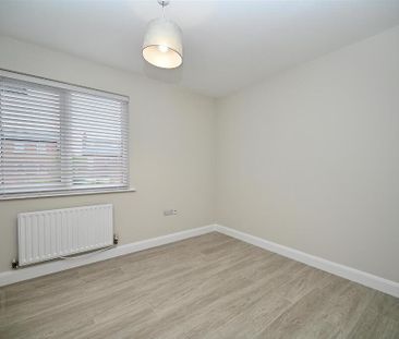 Apt 7, 39 Dundela Crescent, Belfast, BT4 3BN - Photo 4