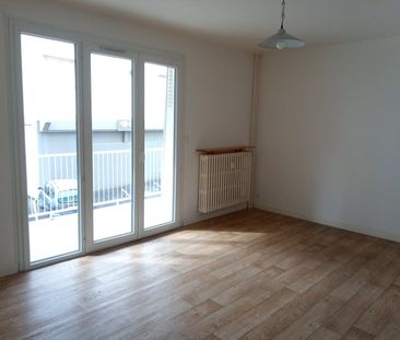 Location Appartement 1 pièce 28m² - Photo 2