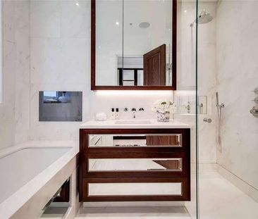 Prince Of Wales Terrace, Kensington, London, W8 - Photo 1