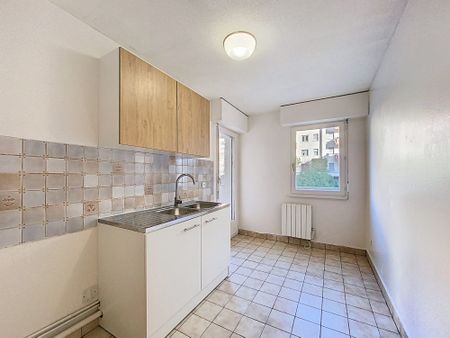 Location Appartement 4 pièces 75m² STRASBOURG 67000 - Photo 5