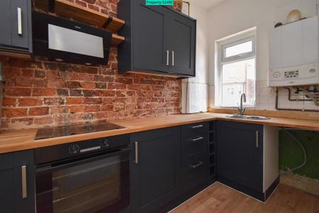 1 bedroom flat to rent - Photo 4