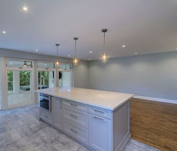 For Lease - 3 Eriksdale Road Unit# MAIN, Toronto, Ontario - Photo 2