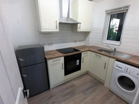 1 bedroom terraced house to rent - Photo 4