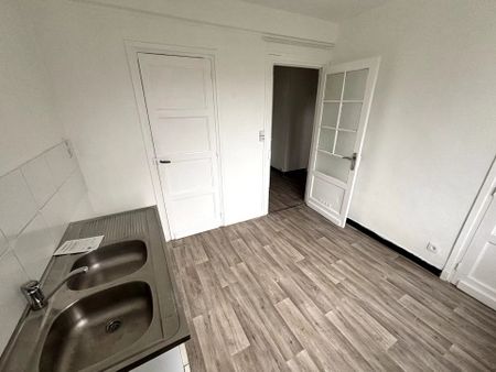 Location Appartement 2 pièces 33m² BOULOGNE SUR MER 62200 - Photo 3