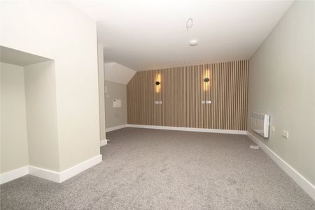 1 bed apartment to rent in Oriel Crescent, Scarborough, YO11 - Photo 2