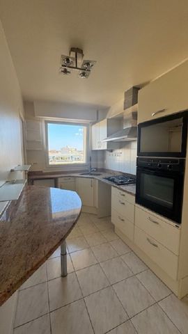 Location Appartement 4 pièces 85m² - Photo 2