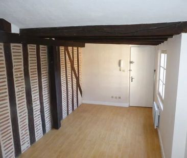À LOUER – Studio Tours Centre – Réf. GI-JB-G0125 - Photo 5