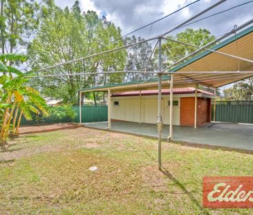 Well Present 3 Bedroom Family Home - Photo 5
