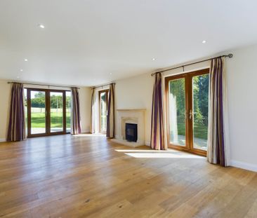 School Lane, Dinton - Photo 1