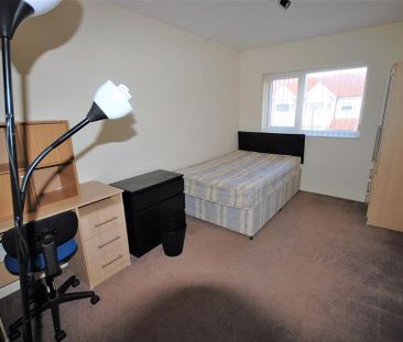 4 bedroom house to rent - Photo 4