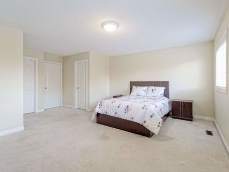 For Lease - 76 Seahorse ( Upper Unit ) Avenue, Brampton, Ontario - Photo 5