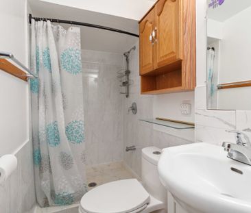 For Lease - 3438 Woodhurst Crescent Unit# LOWER, Mississauga, Ontario - Photo 4