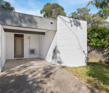 Affordable one bedroom home in sought after location - Photo 4