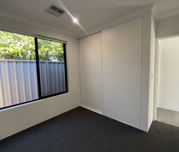 Brand New Rear Duplex in Handy Morley Location! - Photo 4