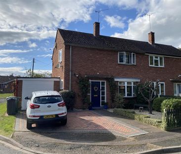 3 bedroom semi-detached house to rent - Photo 2