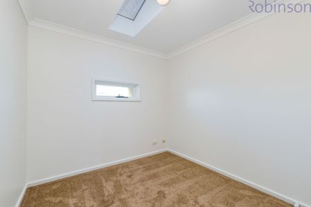 Two storey two bedroom apartment one block from Newcastle Beach! - Photo 5