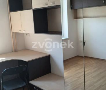 Pronájem garzonky - pokoje, Zlín - Zarámí, samostatný vstup . - Photo 1