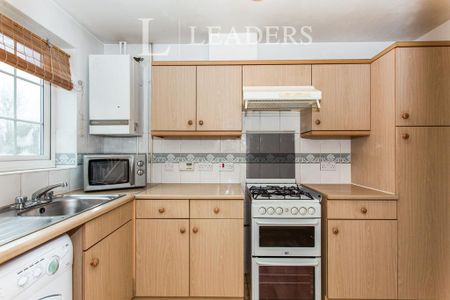 2 bedroom semi-detached house to rent - Photo 4