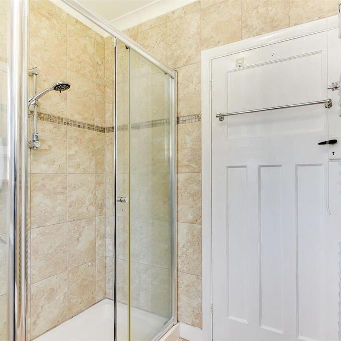 2 bedroom semi-detached bungalow to rent - Photo 1