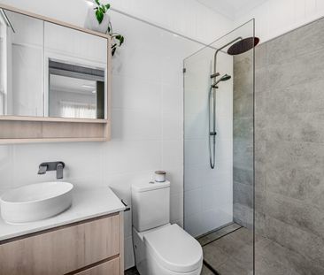 Beautifully Renovated 2-Bedroom Home with Entertaining Deck & Prime... - Photo 4