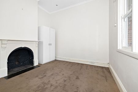 85A Carter Street, Middle Park. - Photo 3