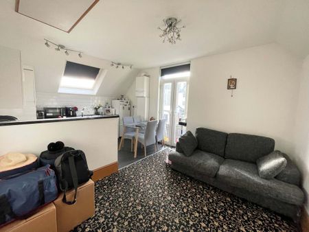 1 bedroom flat to rent - Photo 3