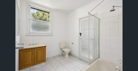 15 Murphy Street, Kennington, Vic 3550 - Photo 2