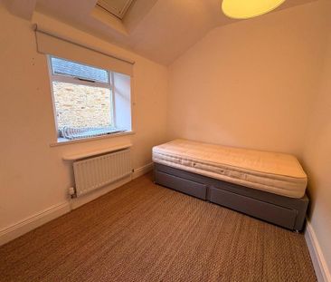 2 bedroom terraced house to rent - Photo 5
