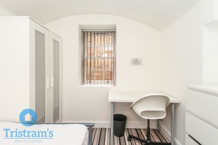 2 bed Apartment for Rent - Photo 4