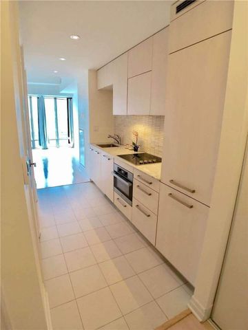 For Lease - 8 The Esplanade Boulevard Unit# 903, Toronto, Ontario - Photo 5