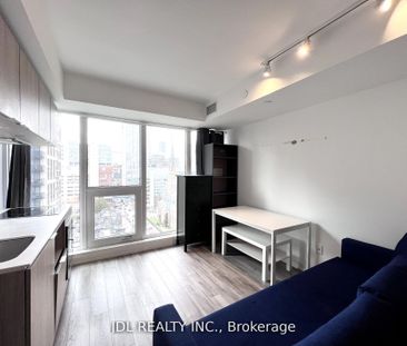 88 North Condos and Lofts 77 , #1715 - Photo 6