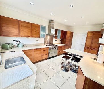 Cranbrook Rise, Ilford, IG1 - Photo 4