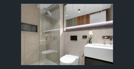 Unfurnished "Charming West End Home for Rent: Your Perfect Urban Oasis Awaits! " - Photo 2