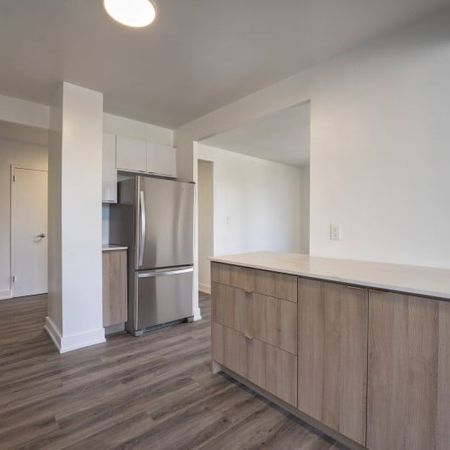 25 St. Dennis - Photo 3