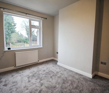 2 bedroom semi-detached house to rent - Photo 6