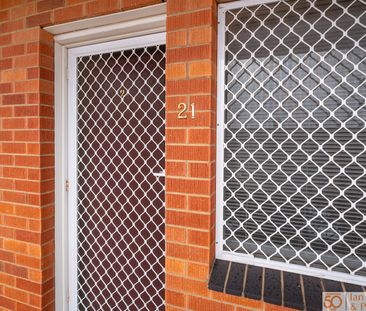 21/20 Trinculo Place, Queanbeyan NSW 2620 - Apartment For Rent | Do... - Photo 3