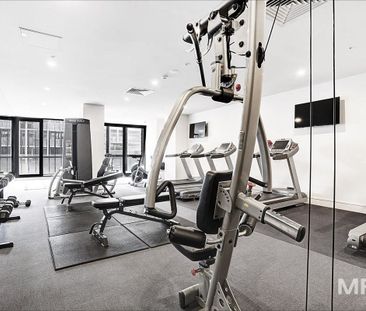 409/65 Dudley Street, West Melbourne - Photo 3