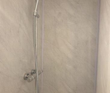 2 bedroom property to rent - Photo 3