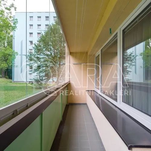 Prostorný byt 3+1 se zasklenou lodžií v klidné části Nového Jičína - Photo 1