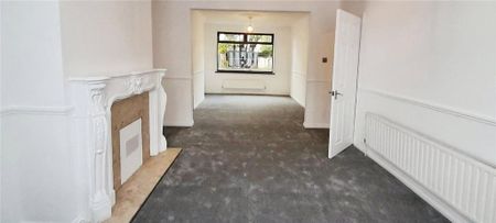 3 bedroom semi-detached house to rent - Photo 2
