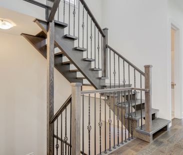 For Lease - 62 Threshing Mill Boulevard, Oakville, Ontario - Photo 5